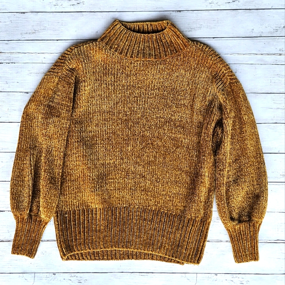 Gold‎ Cynthia Rowley Sweater Size M